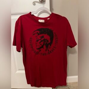 Mens Diesel shirt. Size Large. Red.
